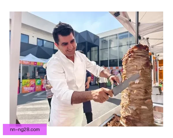 世界杯官方指定餐饮供应商全面入驻赛事现场打造美食新体验